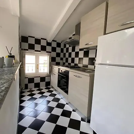 Chess House * Azzano Mella
